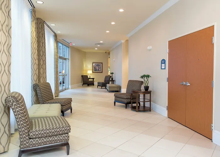 Holiday Inn Aurora North - Naperville By Ihg